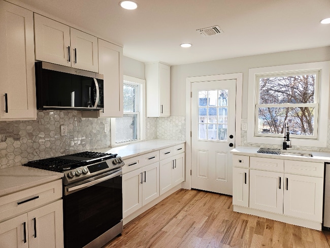 Photo - 149 Walnut St