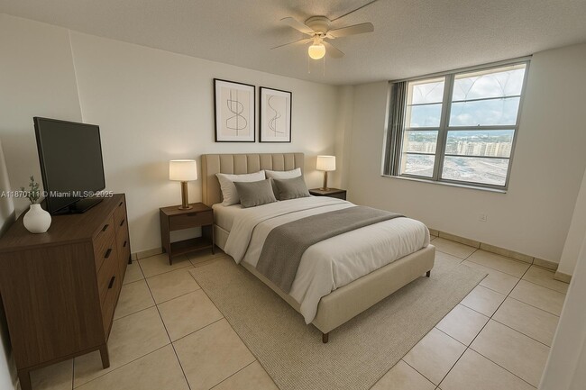 Photo - 15600 NW 7th Ave Unit 807
