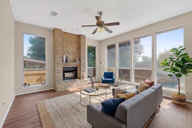 Photo - 17905 Worley Dr