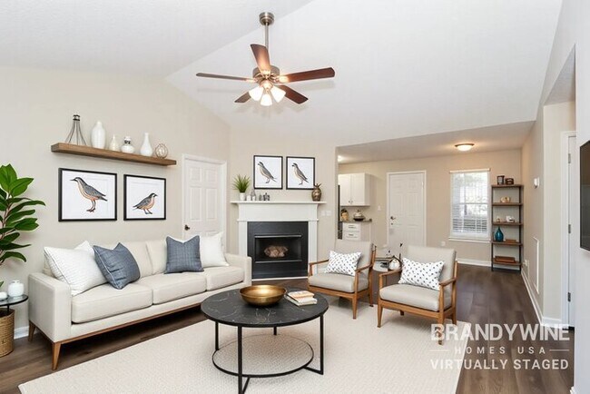 Photo - 42 Cedars Glen Cir