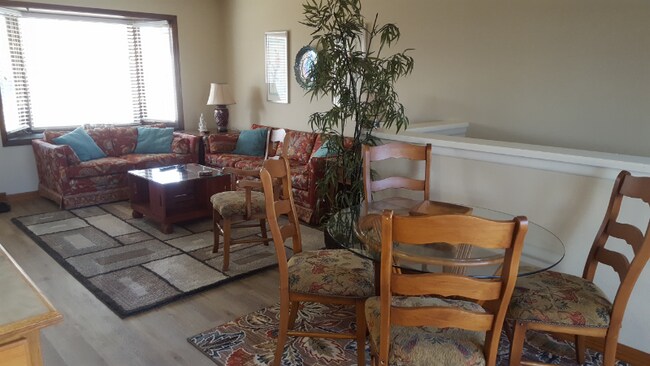 Photo - 3300 N Overland Trail Unit 1