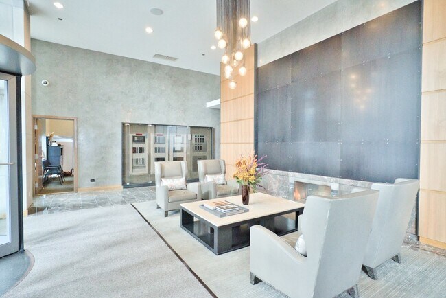 Photo - 450 E Waterside Dr Unit 403