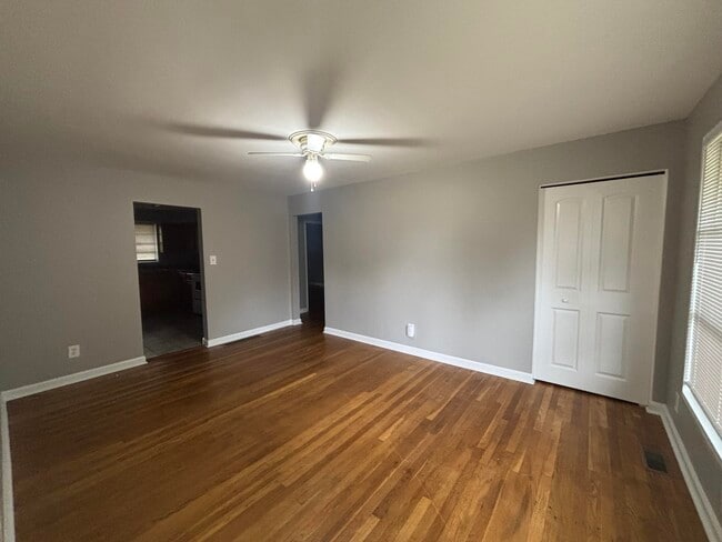 Photo - 1646 Maywick View Ln