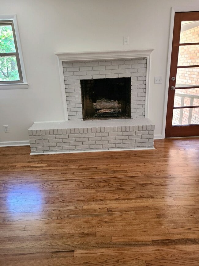 Photo - 642 E Samford Ave