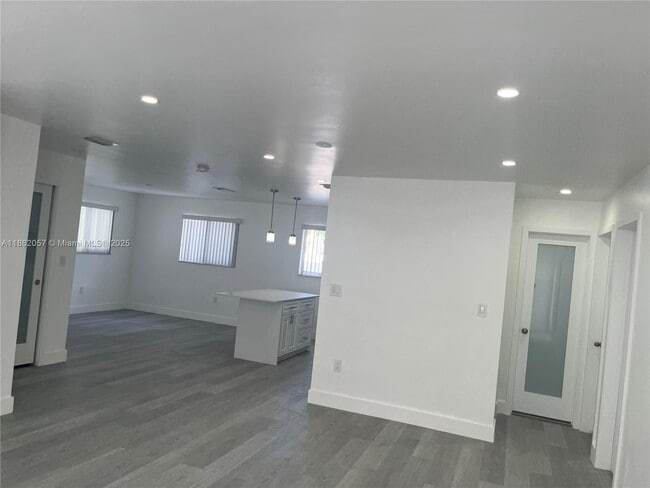 Photo - 7113 SW 21st St Unit 7115