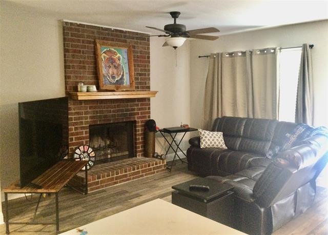 Photo - 713 Cory St