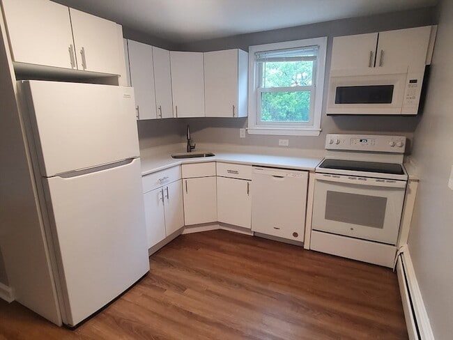 Photo - 433 Sea St Condo Unit 5