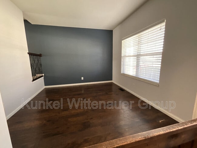 Photo - 329 Ring of Kerry Dr