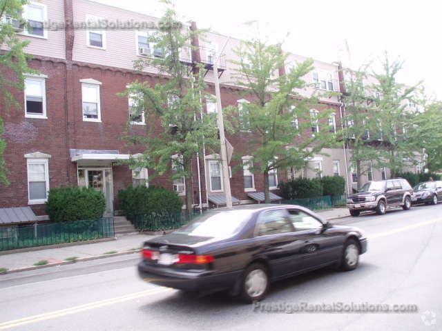 Building Photo - 180 N Beacon St Unit 24 Rental