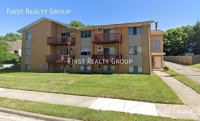 Building Photo - Holiday Move in Special, $100 off 1st mont... Unit Apt. 9