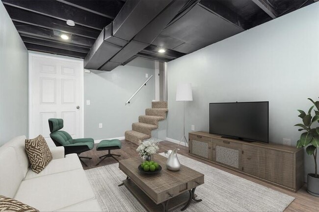 Photo - 618 E Johnston St