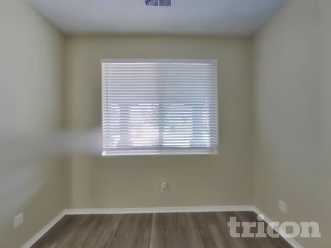 Photo - 1612 Valle Vista Rd NW