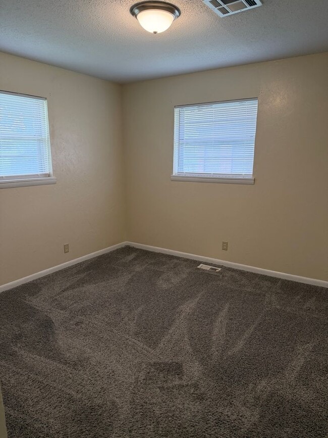 Photo - 4010 N Harrison Ave