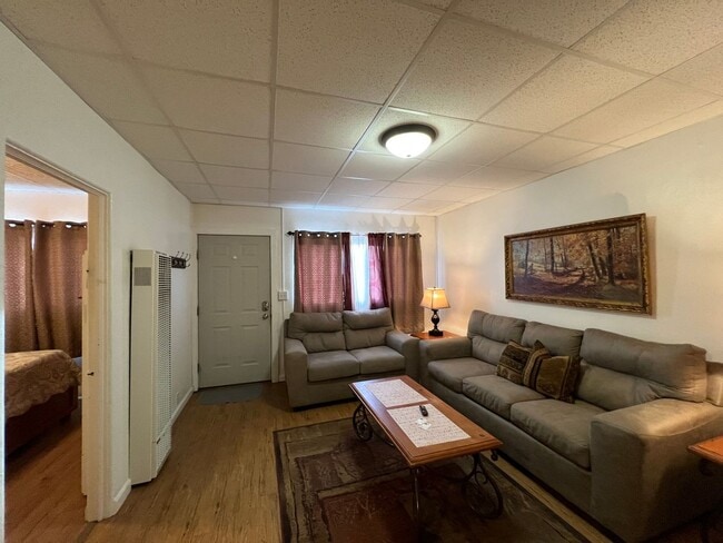 Photo - Fully FURNISHED Temporary, Extended Stay or Vacation Rental Unidad 1