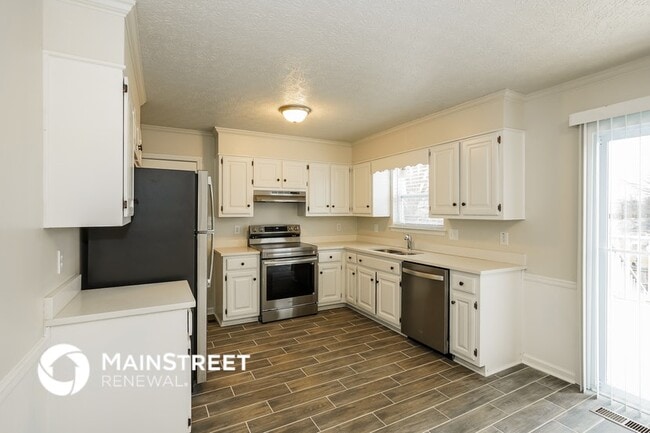 Photo - 518 Rhodes Cir