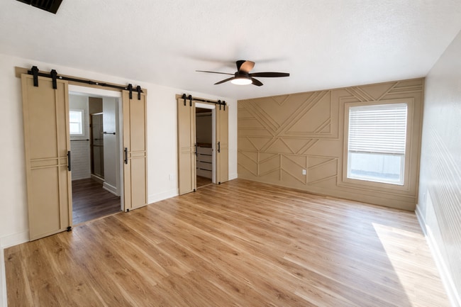 Photo - Charming 3-Bed Oasis with Granite Elegance on Pentas Lane!