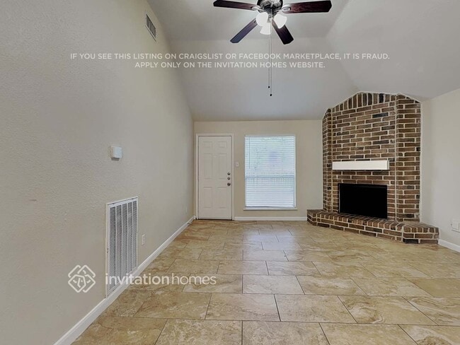 Photo - 19607 Lake Hollow Ln