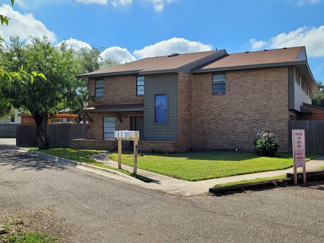 4701 N 11th St Unidad 2