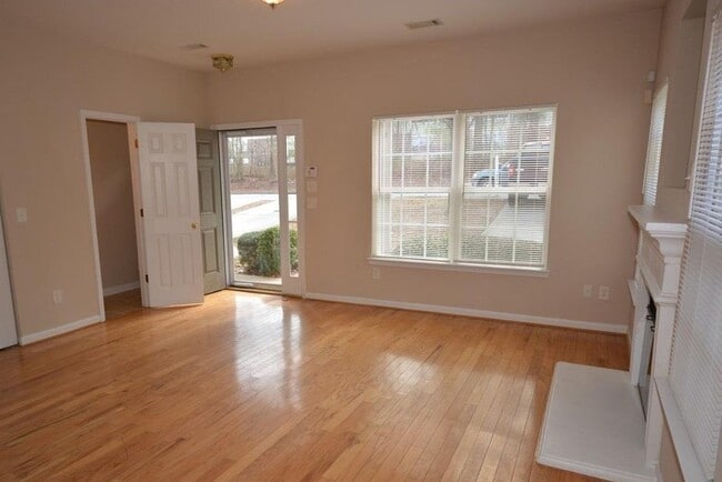 Photo - Welcome to the BEAUTIFUL, Bright & Sunny! 3 Bedroom / 2.5 Bathroom End Unit Townhome in Riverdale...