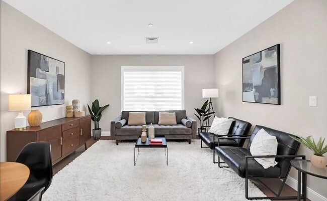 Photo - 425 Lagrange St Unit 210