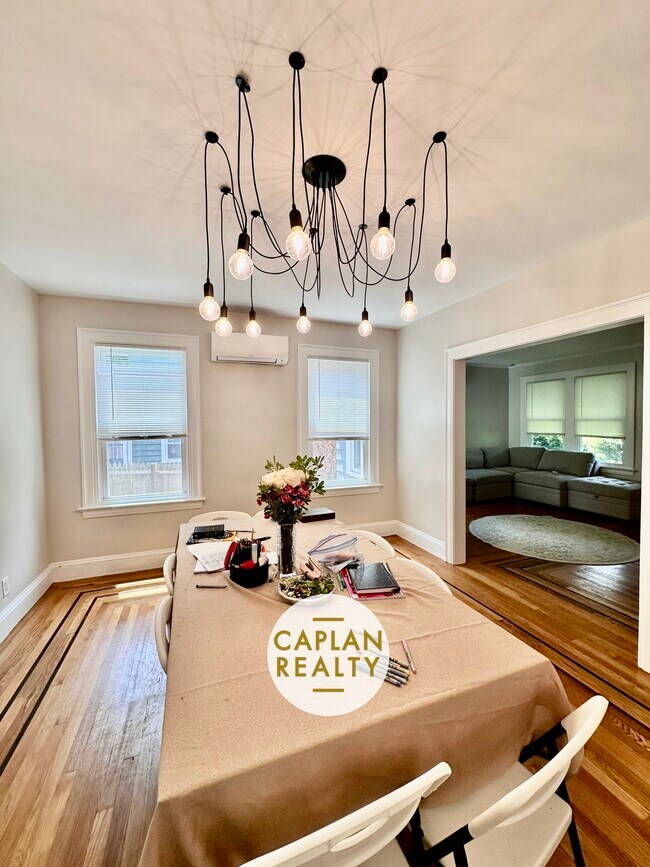 Photo - 39 Roydon Rd