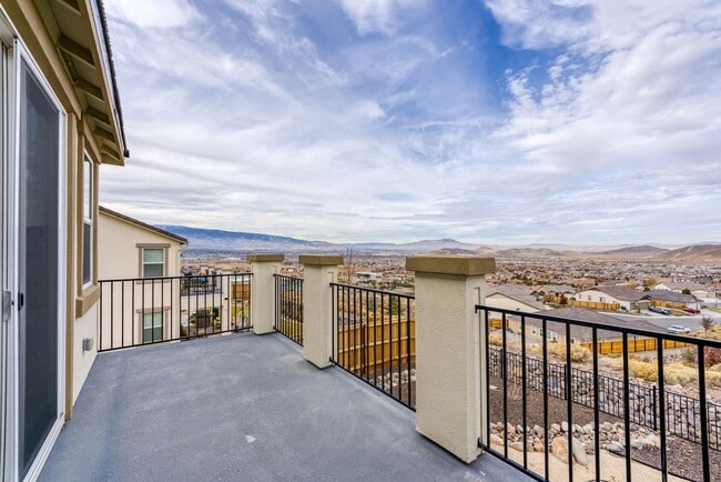 Photo - Panoramic views of the valley with a modern updated home!