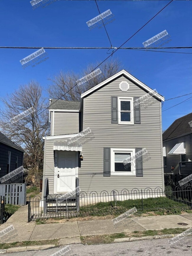 913 Maple Ave