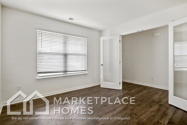Photo - 1208 Cole Dr
