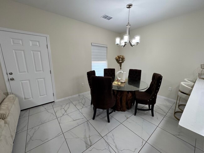 Photo - 5821 Colegio Ln