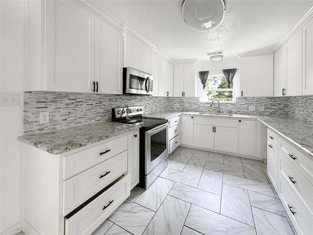 Photo - 928 Lydick Ln