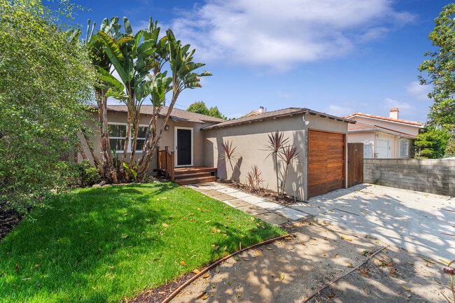 Photo - 12935 Greene Ave Casa