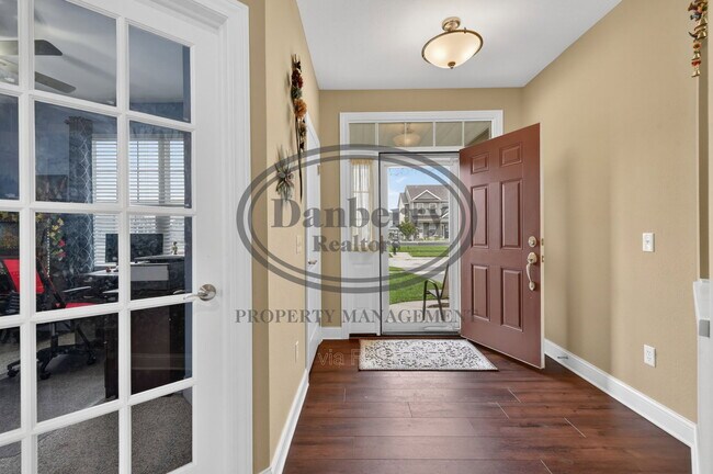 Photo - 24989 Reddington Ct