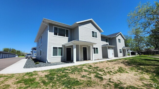 Building Photo - Modern 2 Bedroom, 2 Bathroom Residence wit... Unit 203 Rental