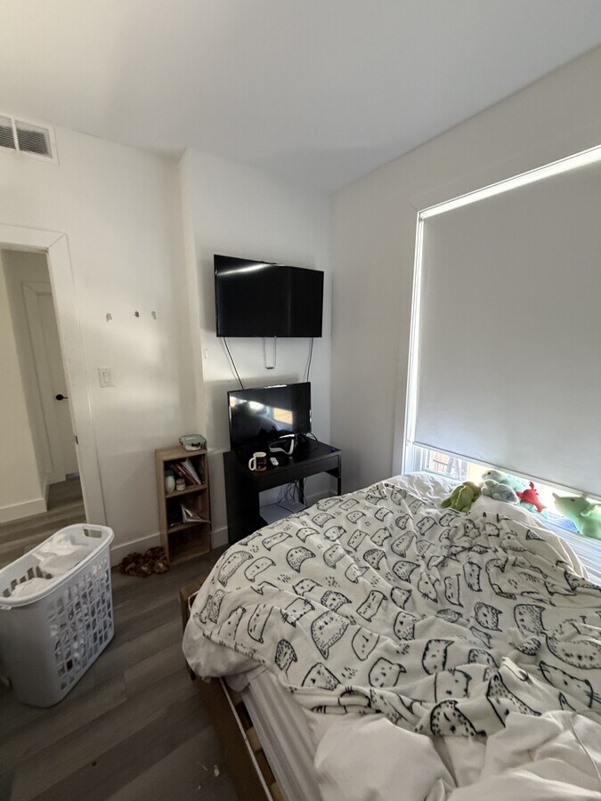 Photo - 227 Ave Blackburn