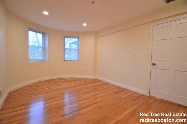 Photo - 1801 Beacon St Unidad 2