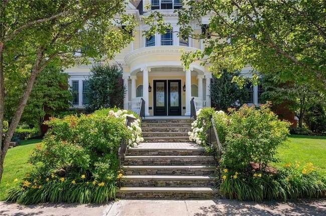 75 Orchard Ave