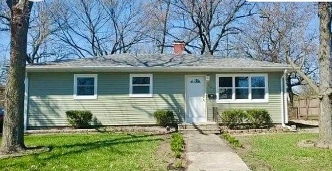 For Rent: 3 Bedroom, 1 Bath – Joliet, IL - For Rent: 3 Bedroom, 1 Bath – Joliet, IL House