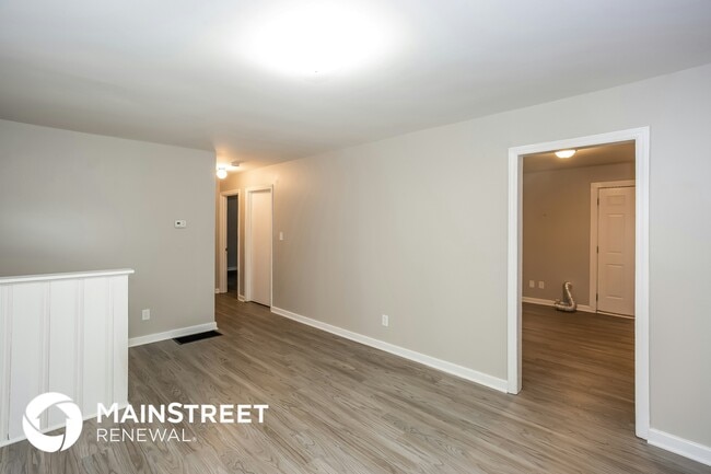 Photo - 506 Sinclair St