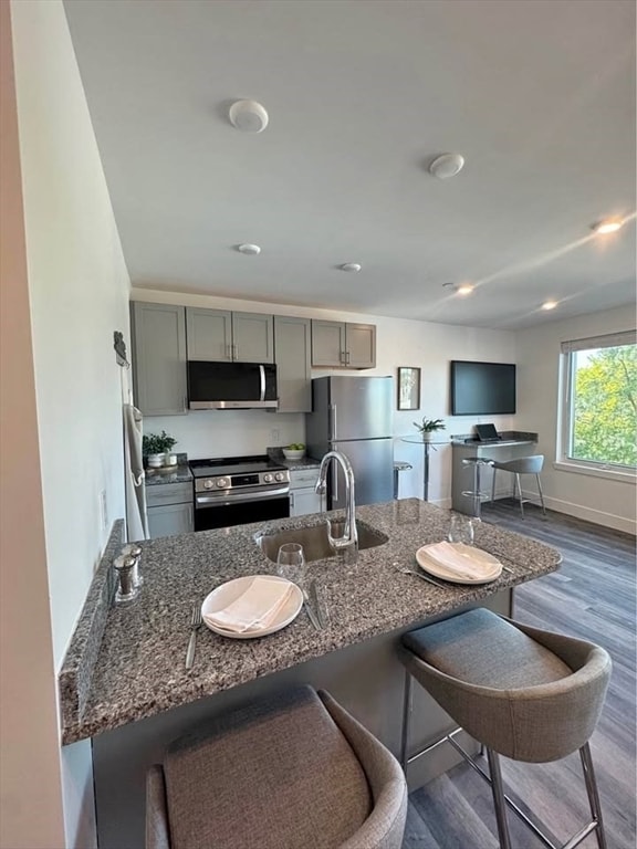 Photo - 585 Essex St Unidad 607