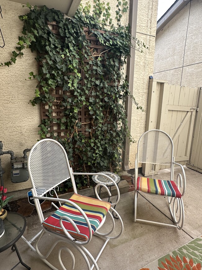 Photo - 3330 Templeton Gap Rd