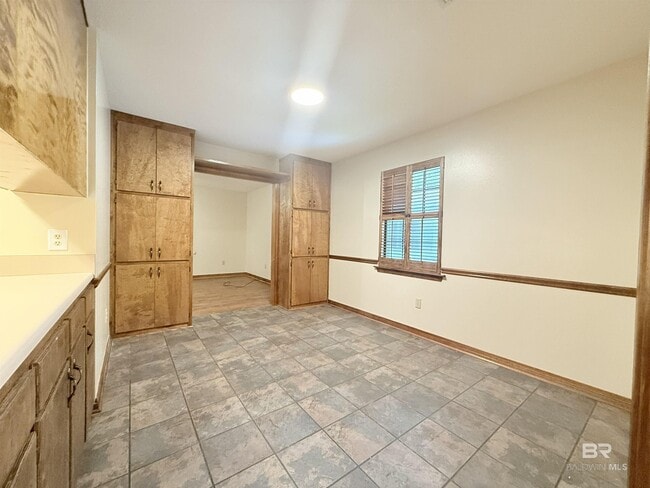 Photo - 106 S Beech St