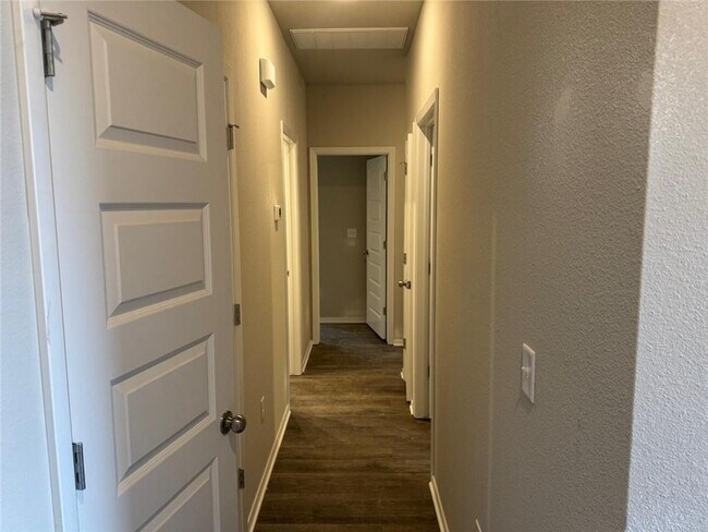 Photo - 6509 NW Vandergriff St