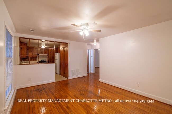 Photo - Charming 2 Bedroom Home in Charlotte!