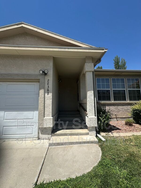 2838 Grand Falls Cir Unit B
