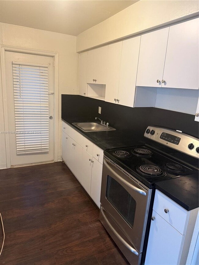 Photo - 16890 NE 21st Ave Condo Unit 3