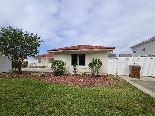 Photo - 1905 Catamaran Dr