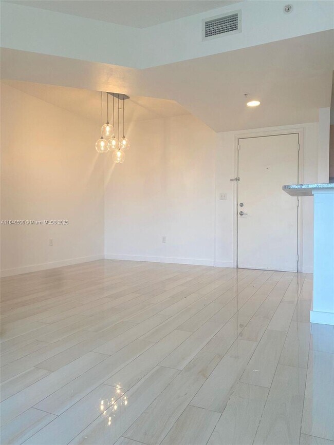Building Photo - 2 bedroom in Aventura FL 33180 Rental