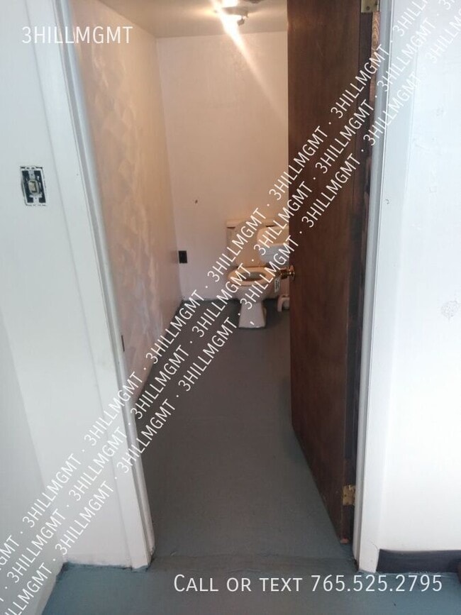 Photo - 921 Russellton Rd