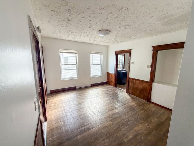 Photo - 367 Spruce St Unit Apt 2