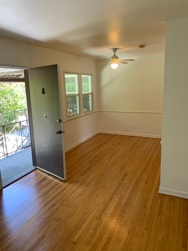 Photo - 5214 Agnes Ave Unit 5214.5